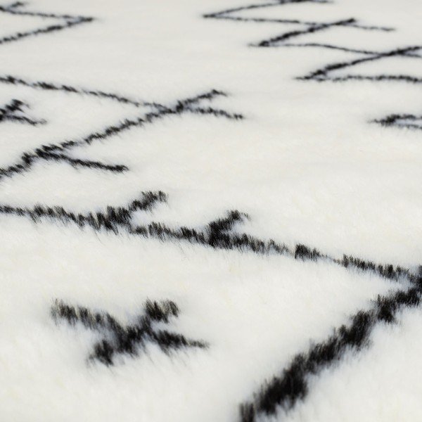 Bela pralna preproga 120x170 cm Adil – Flair Rugs-image-3