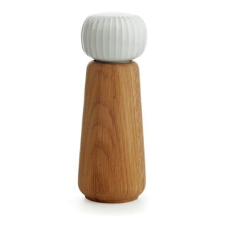 Mlinček za začimbe iz hrastovega lesa z belimi porcelanastimi detajli Kähler Design Hammershoi, višina 17,5 cm