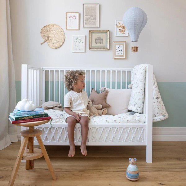 Bela otroška lučka Cloud Off-White – Cam Cam Copenhagen-image-3