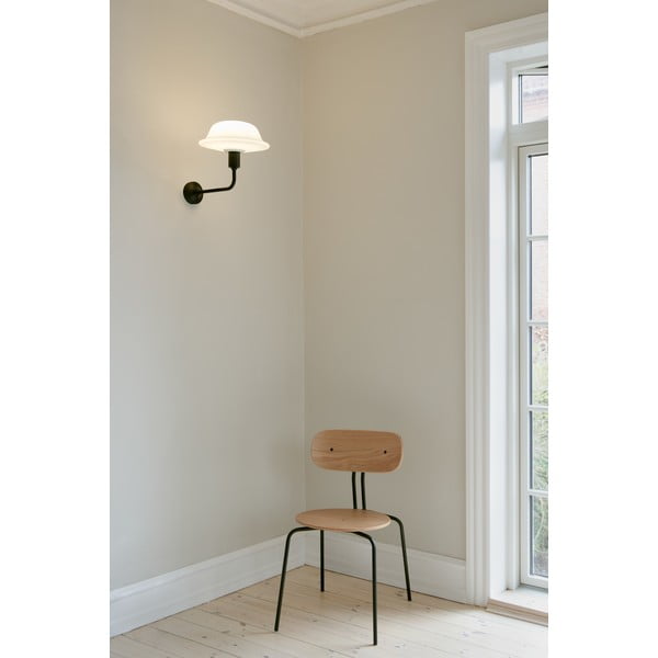 Črna kovinska stenska svetilka brez senčnika Santé – UMAGE-image-1