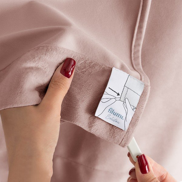 Svetlo rožnata žametna zavesa za delno zatemnitev 265x175 cm Velto – Filumi-image-3