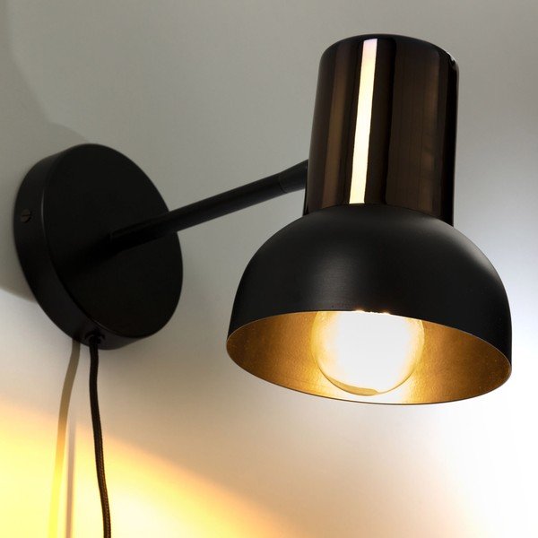 Črna stenska svetilka Kave Home Amina-image-1