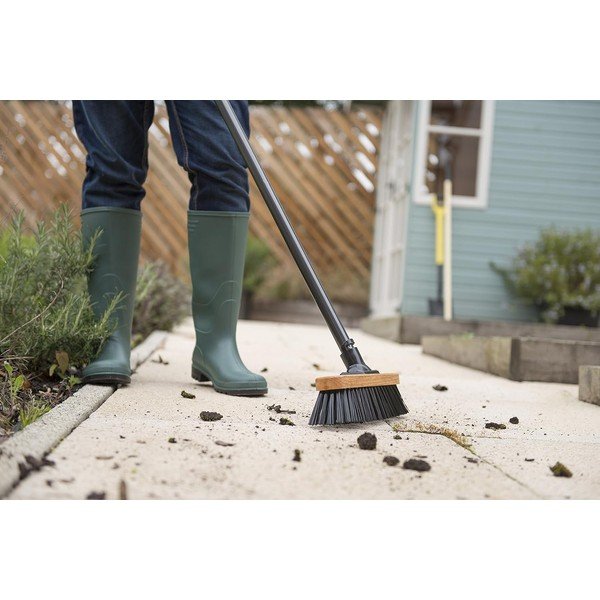 Črna metla Addis Essentials-image-1