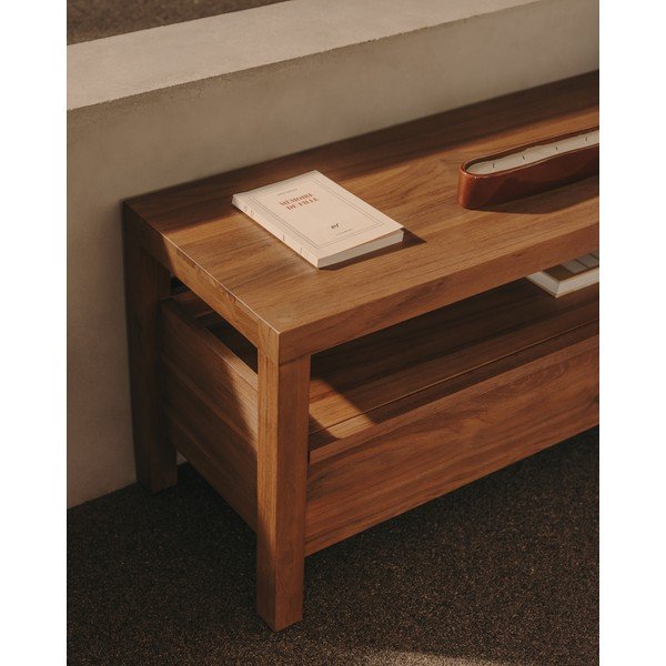 TV omarica iz masivnega tika v naravni barvi 200x50 cm Sashi – Kave Home-image-3