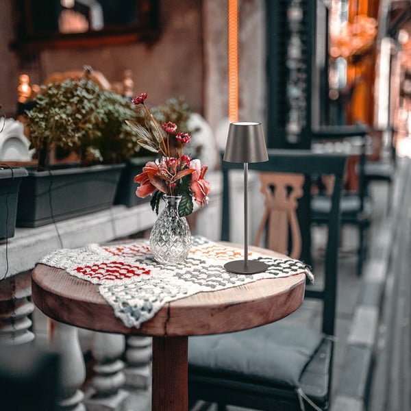 Črna LED namizna svetilka s kovinskim senčilom (višina 36,5 cm) Viletto – Fischer & Honsel-image-1