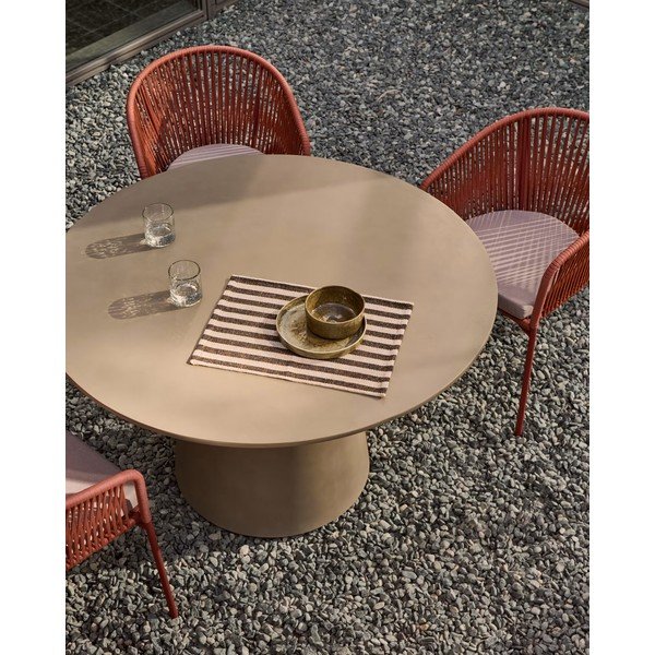 Betonska zunanja jedilna miza Kave Home Itai, ⌀ 120 cm-image-2