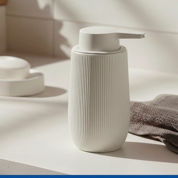 Kremno bel plastičen dozirnik za milo 400 ml Fablo – Wenko-image-1