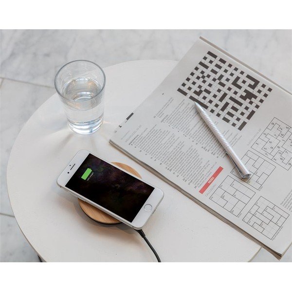 XD Design Ekskluzivni bambusov brezžični polnilec-image-1