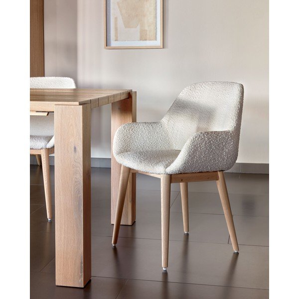 Bel oblazinjen jedilni stol Konna – Kave Home-image-1