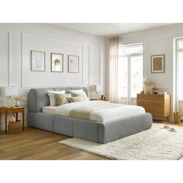 Svetlo siva oblazinjena zakonska postelja s prostorom za shranjevanje in letvenim dnom 180x200 cm Vernon – Bobochic Paris-image-1