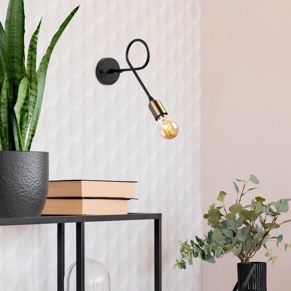 Črna stenska svetilka Viraj – Opviq lights-image-2