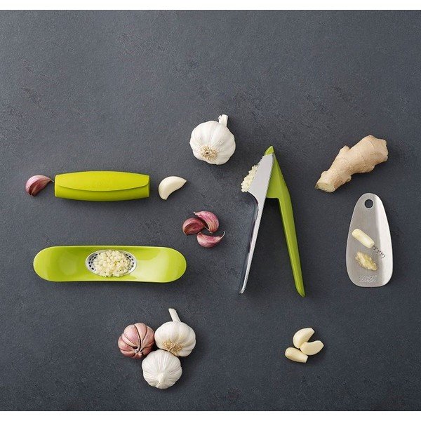 Zelen stiskalnik za česen Joseph Joseph Garlic Rocker-image-4
