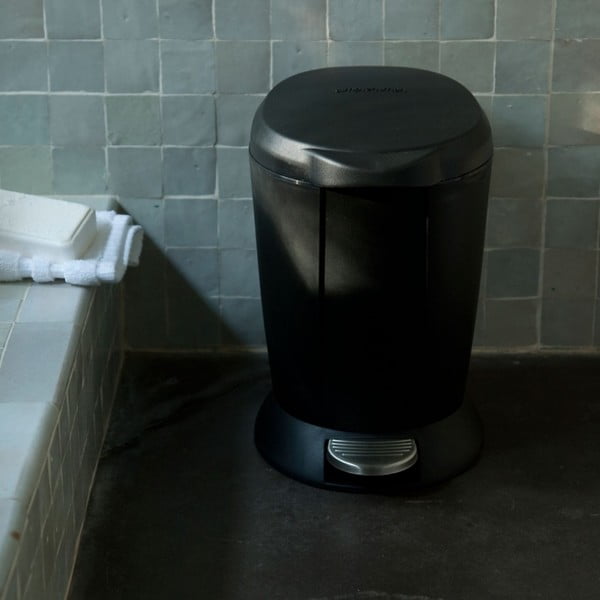 Plastični koš za odpadke s pedalom 6 l - simplehuman-image-1