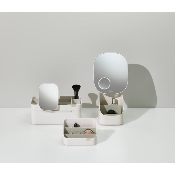 Kozmetično povečevalno ogledalo (3x) 18,5x23 cm Viva – Joseph Joseph-image-1