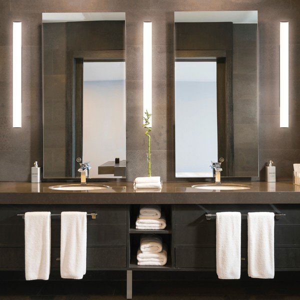 Črna stenska svetilka SULION Caspio, dolžina 90 cm-image-3