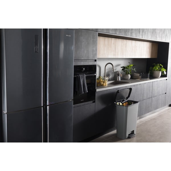 Plastični koš za odpadke s pedalom 50 l Compatta - Curver-image-1