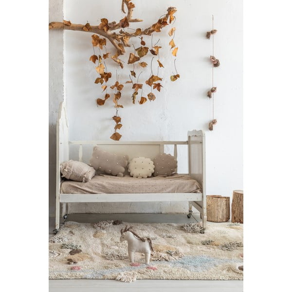 Bež bombažna otroška igralna preproga 120x160 cm Path of Nature – Lorena Canals-image-1