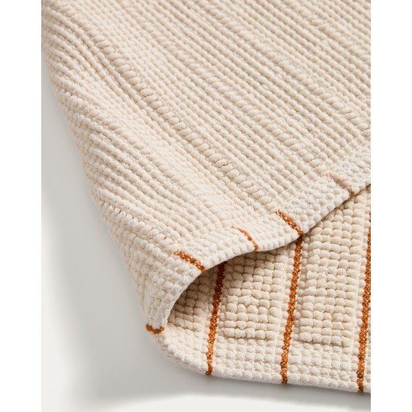 Oranžna/bež tekstilna kopalniška preproga 50x80 cm Merade – Kave Home-image-1