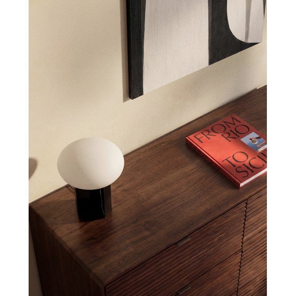 Komoda v orehovem dekorju v temni naravni barvi 120x75x50 cm Norlen – Kave Home-image-1