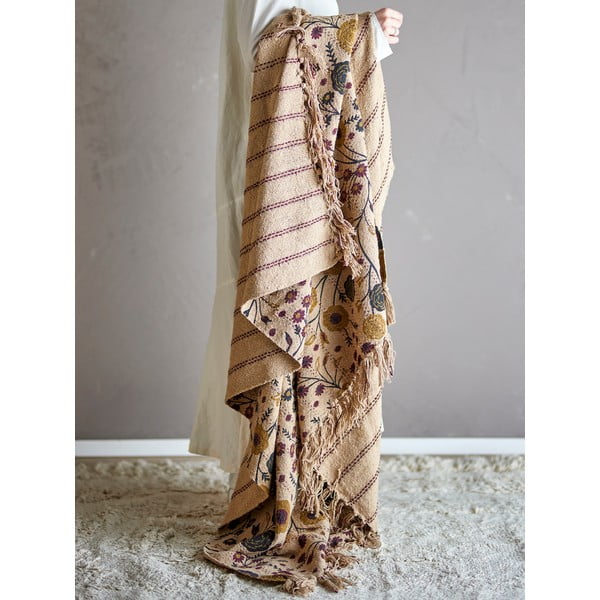 Rjava odeja iz recikliranega bombaža 130x160 cm Eydis – Bloomingville-image-1