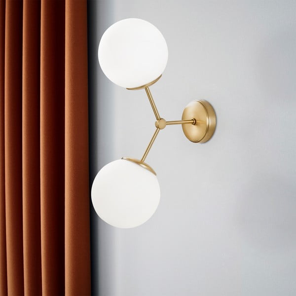 Stenska svetilka v belo-zlatem Opviq lights Damar-image-1
