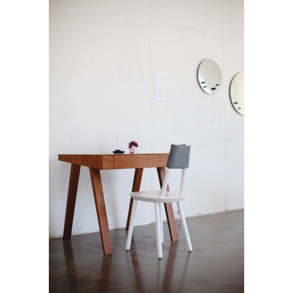 Rjava miza z nogami iz jesenovega lesa EMKO, 80 x 70 cm-image-1