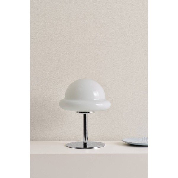 Bela/v sijajno srebrni barvi namizna svetilka iz opalnega stekla (višina 26 cm) Bubba – Jotex-image-2
