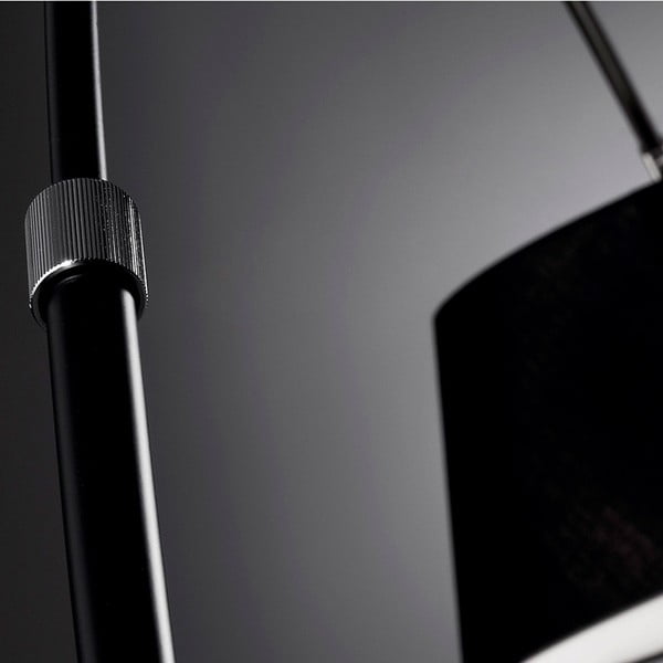 Črna stoječa svetilka s tekstilnim senčilom (višina 189 cm) May – Kave Home-image-2