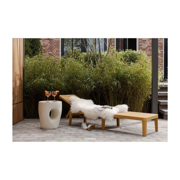 Plastična okrogla vrtna mizica ø 40 cm Mica – WOOOD-image-1