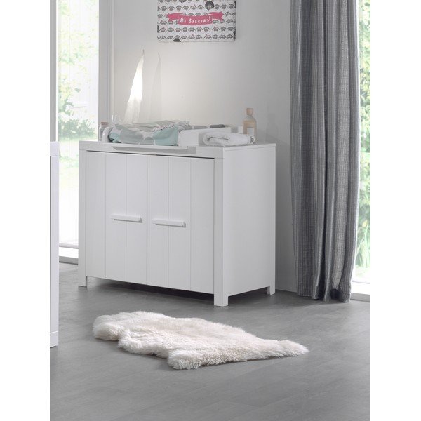 Bela nizka otroška komoda iz masivnega bora s previjalnim pultom 100x96 cm ERIK – Vipack-image-1