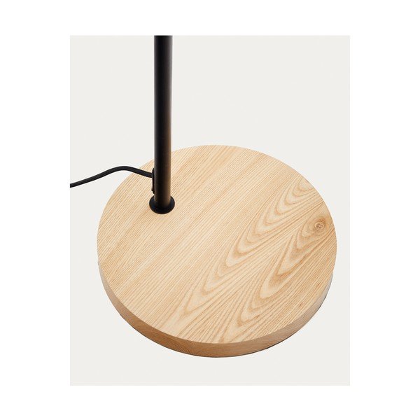 Črna/naravna stoječa svetilka s kovinskim senčilom (višina 150 cm) Catlar – Kave Home-image-4