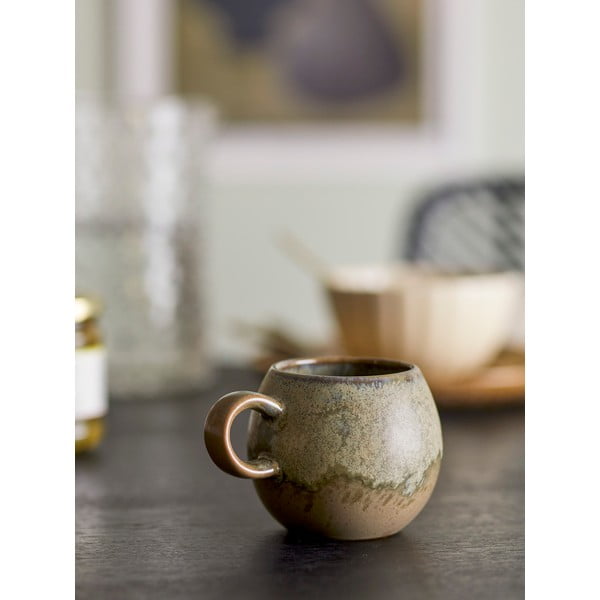 Rjava keramična skodelica 280 ml Paula – Bloomingville-image-1