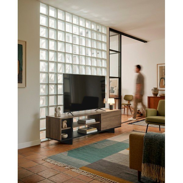 Črna/v naravni barvi TV omarica v hrastovem dekorju 160x44x36 cm Cequoia – Marckeric-image-1