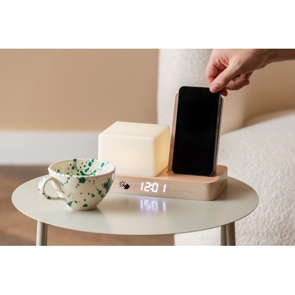 Digitalna/namizna budilka z brezžičnim polnilnikom Retro LED Night Light – Karlsson-image-1