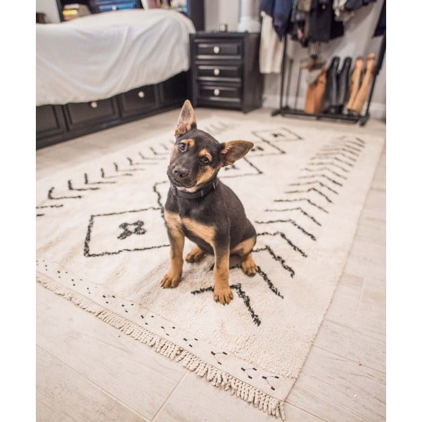 Kremno bela pralna ročno tkana bombažna preproga 170x120 cm Bereber Rhombs – Lorena Canals-image-1