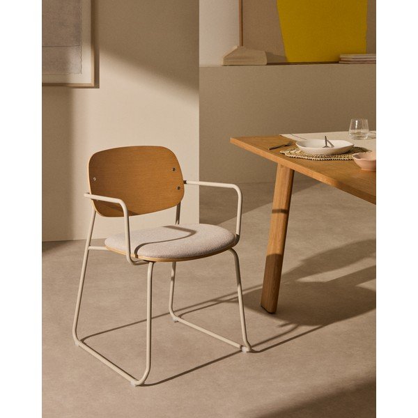 Kovinski jedilni stol z nasloni za roke v bež in naravni barvi Meli – Kave Home-image-1