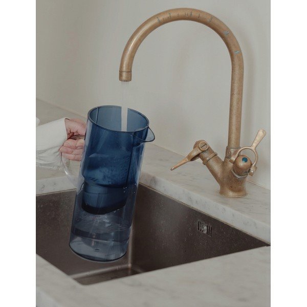 Plastičen vrč za filtriranje vode EM77 – Stelton-image-1