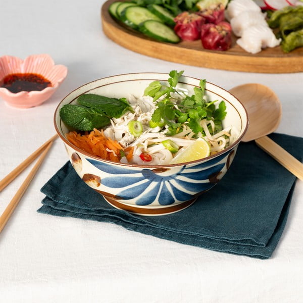 Modro-bež porcelanasta skledica za ramen 1 l Flower – Rex London-image-3