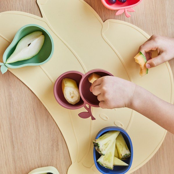 Rumene/zelene silikonske otroške sklede v kompletu 2 ks Lemon & Pear – OYOY Mini-image-1