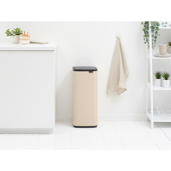 Bež jeklen koš za smeti na dotik 30 l Bo Touch – Brabantia-image-1