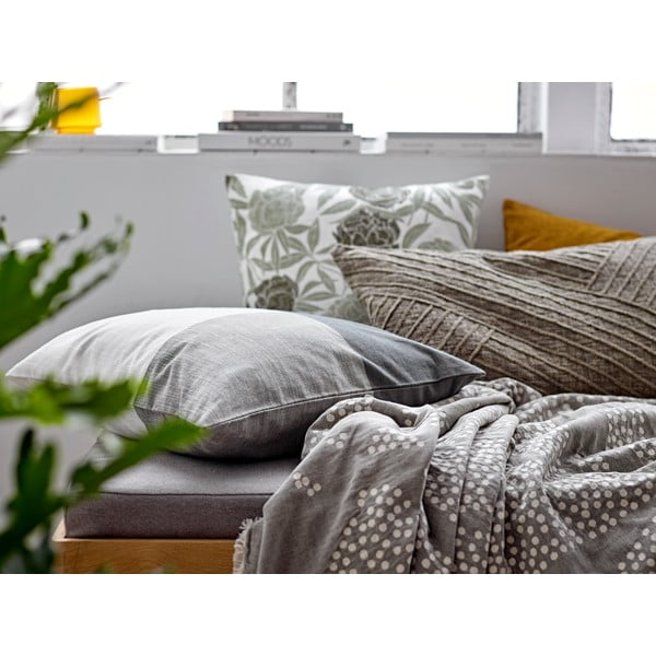 Zelen bombažen okrasni vzglavnik Södahl Rose, 45 x 45 cm-image-1