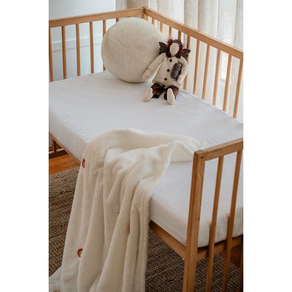 Bela napenjalna rjuha za otroško posteljico iz muslina 60x120 cm Burumcuk – Mijolnir-image-1