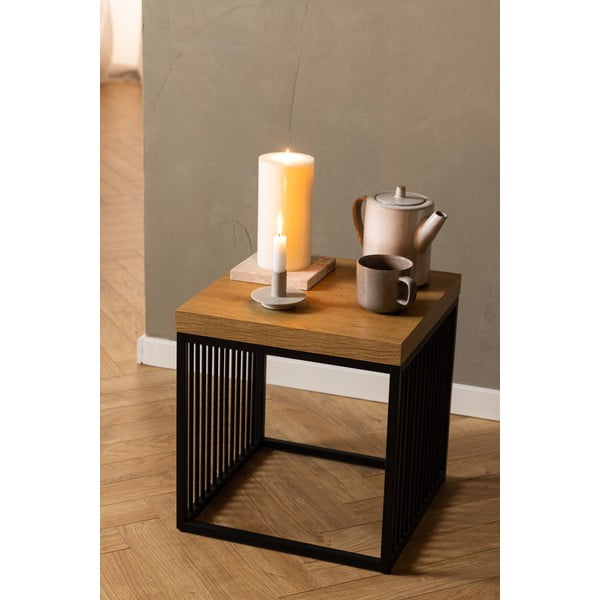 Stranska mizica z mizno ploščo v hrastovem dekorju 40x40 cm Strington – Actona-image-1