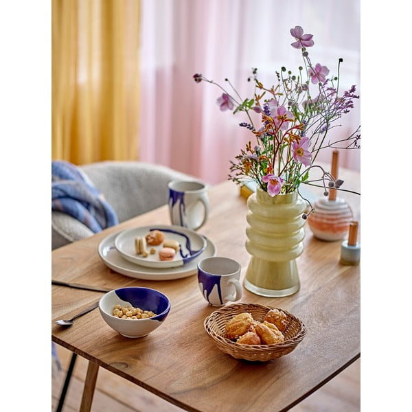 Belo-modra lončena skodelica 310 ml Okayama – Bloomingville-image-1