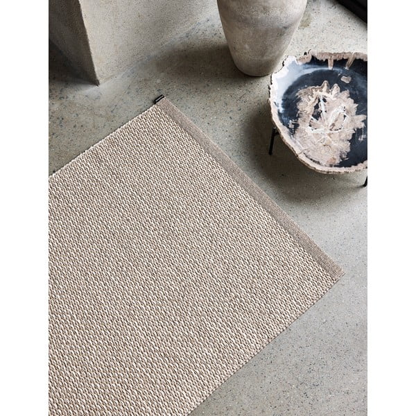 Kremno bela notranja in zunanja preproga 85x160 cm Effi Mud – Pappelina-image-1