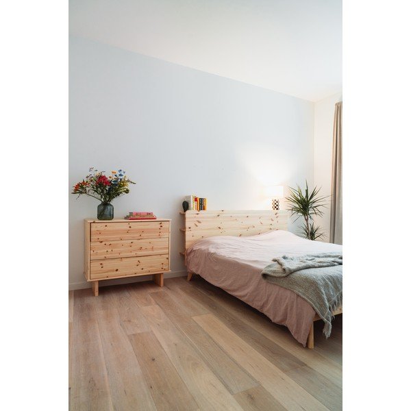 Rjava zakonska postelja iz borovega lesa z letvenim dnom 160x200 cm Retreat - Karup Design-image-4