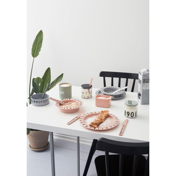 Siv otroški globok krožnik Design Letters Eat & Learn, ø 15,5 cm-image-3