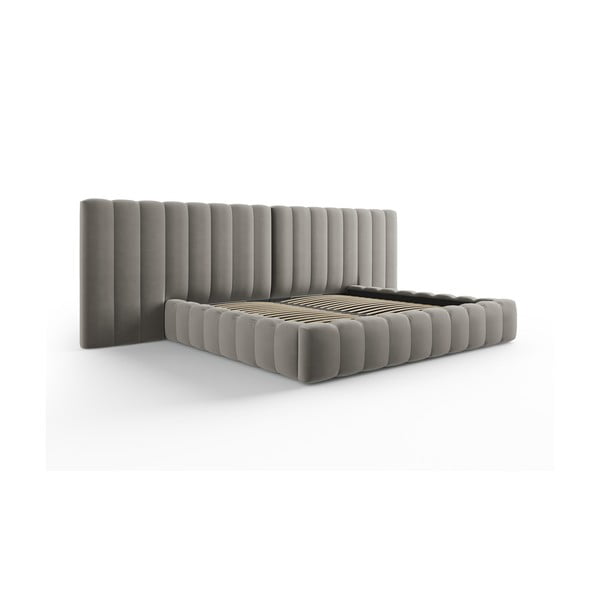 Siva oblazinjena zakonska postelja s prostorom za shranjevanje in letvenim dnom 200x200 cm Gina – Milo Casa