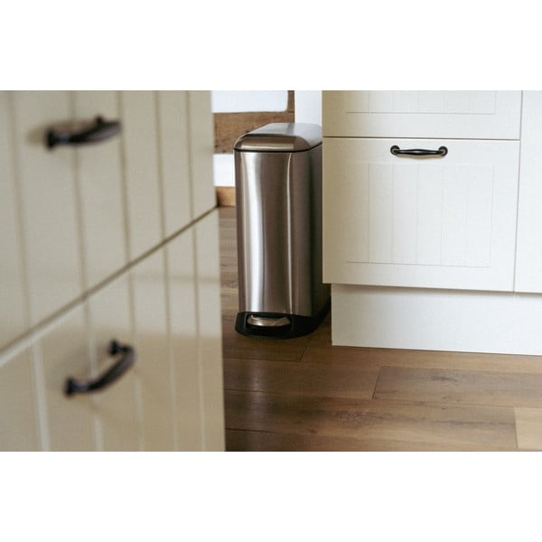 Koš za smeti s pedalom iz nerjavečega jekla v srebrni barvi 20 l Design – Wenko-image-1