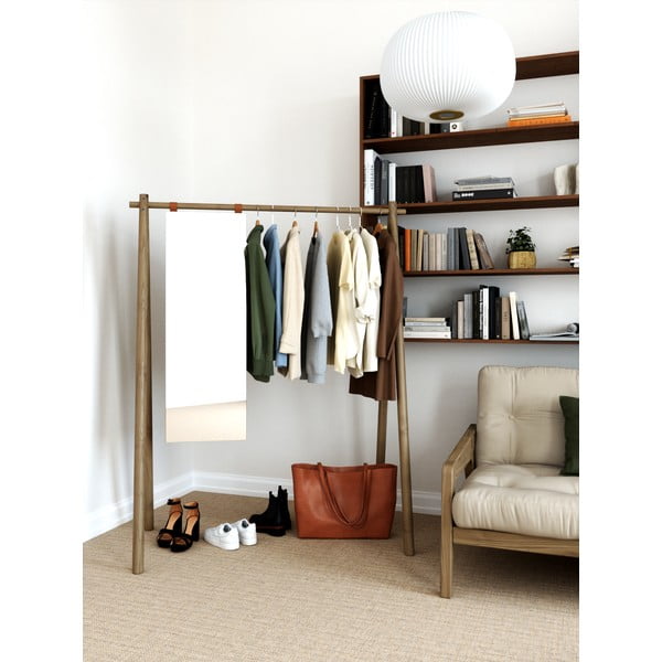 Stojalo za oblačila iz rjavega borovega lesa Hongi - Karup Design-image-1